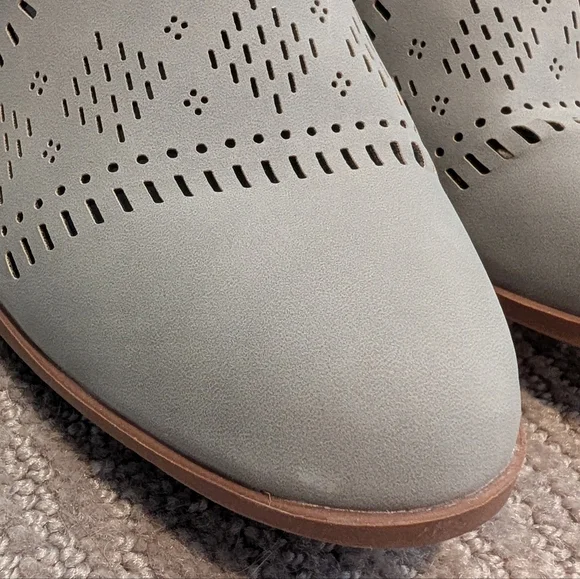 Unbranded Gray Ankle Boots - Picture 3 of 8